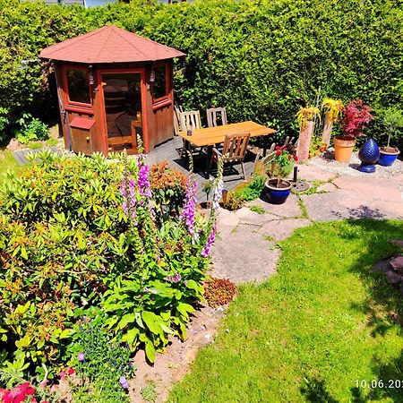 Ferienhaus Marre - Mit Grill, Feuerstelle Und Gartensauna Waldbrunn  Exteriér fotografie